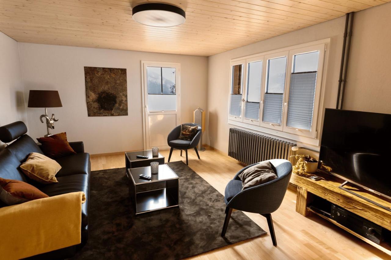 Chalet Egglen "Typical Swiss House, Best Views, Private Jacuzzi" Sigriswil Εξωτερικό φωτογραφία