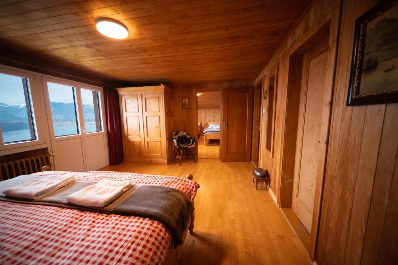 Chalet Egglen "Typical Swiss House, Best Views, Private Jacuzzi" Sigriswil Εξωτερικό φωτογραφία