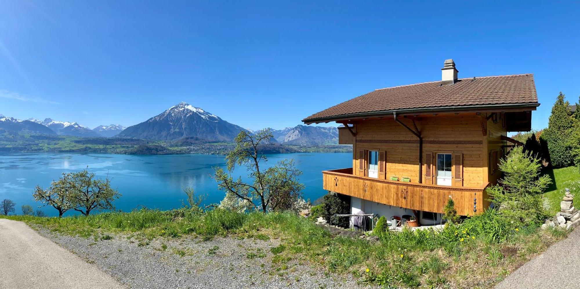 Chalet Egglen "Typical Swiss House, Best Views, Private Jacuzzi" Sigriswil Εξωτερικό φωτογραφία