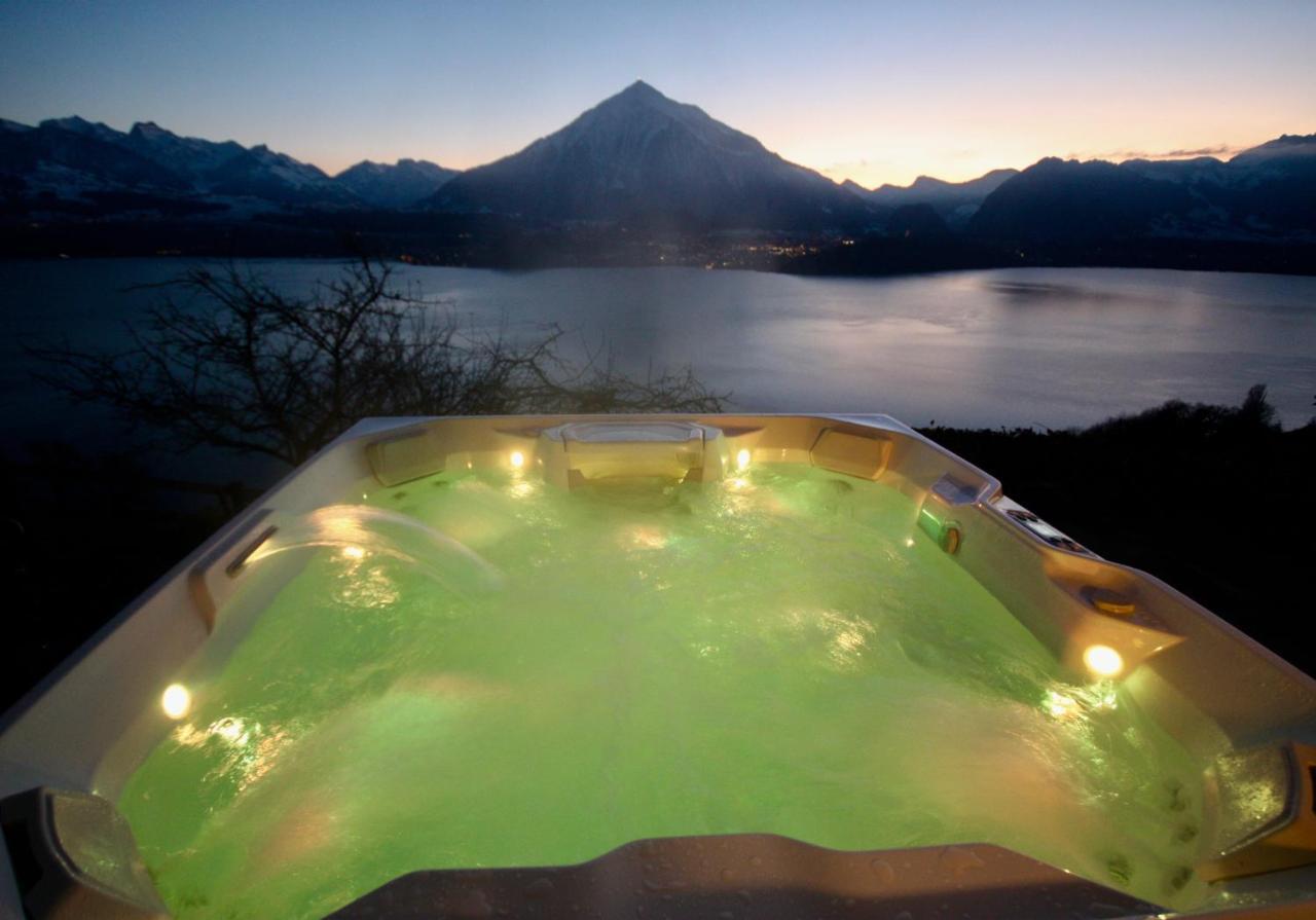 Chalet Egglen "Typical Swiss House, Best Views, Private Jacuzzi" Sigriswil Εξωτερικό φωτογραφία