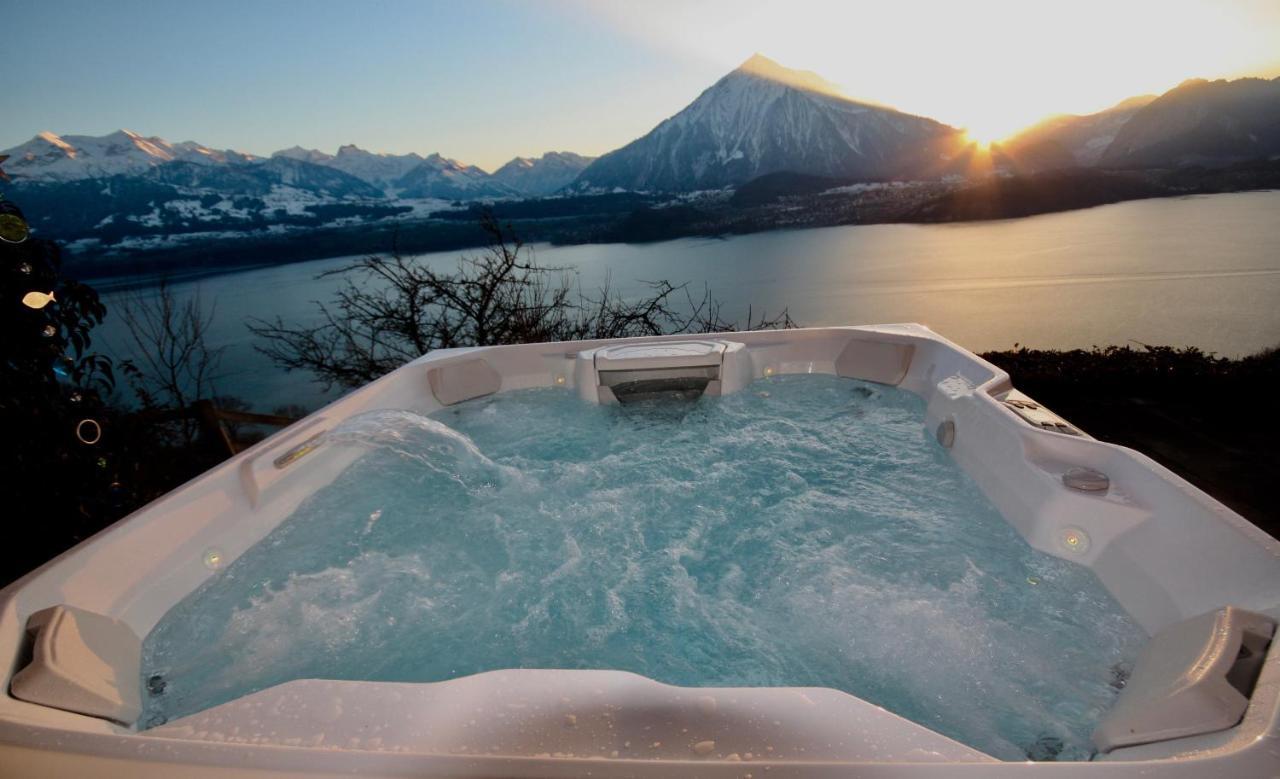 Chalet Egglen "Typical Swiss House, Best Views, Private Jacuzzi" Sigriswil Εξωτερικό φωτογραφία